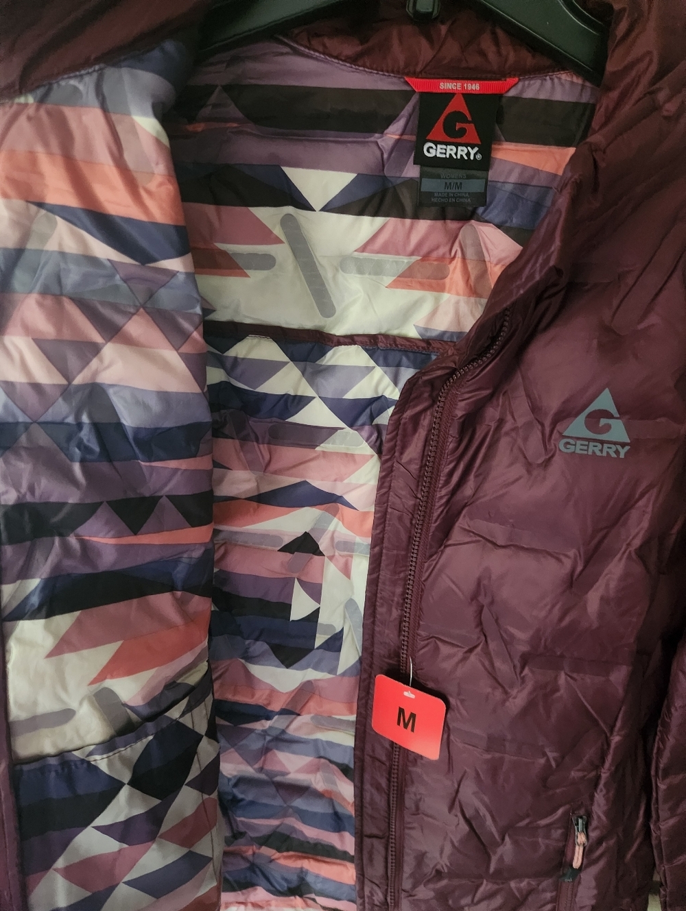 NWT Woman's Gerry Puffer Jacket - Picture 5 of 9